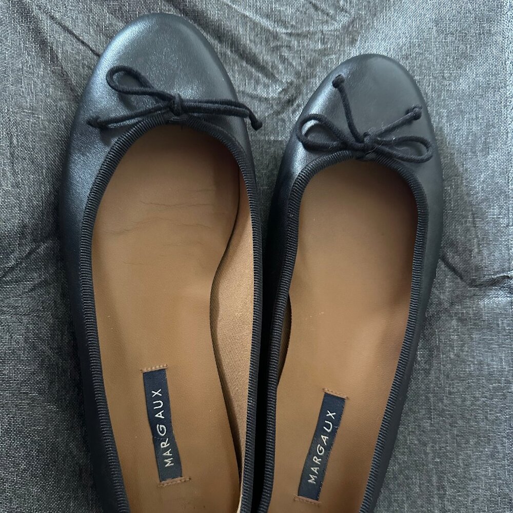 black ballet flats with bow